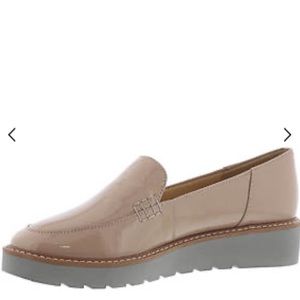 Naturalizer “Andie” Loafer